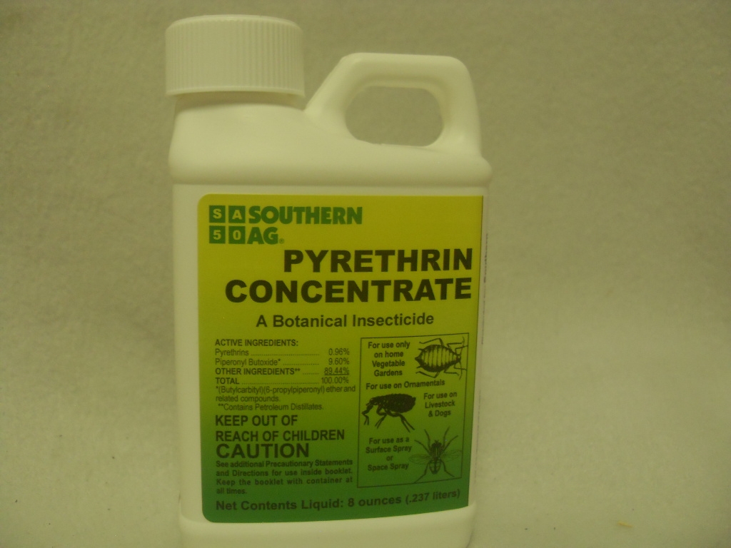 Pyrethrin Concentrate Botanical Insecticide - 8 Oz