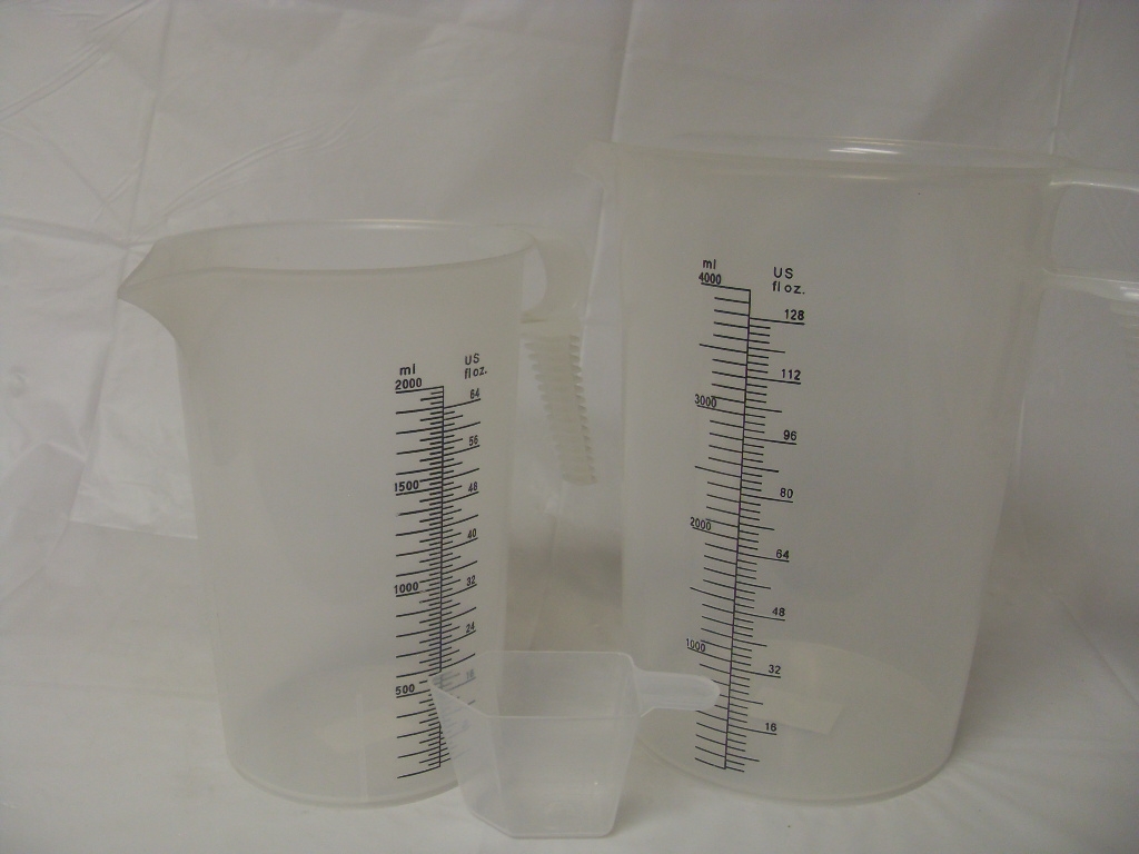 Measuring Cups - 4 - 64 Oz - Gallon